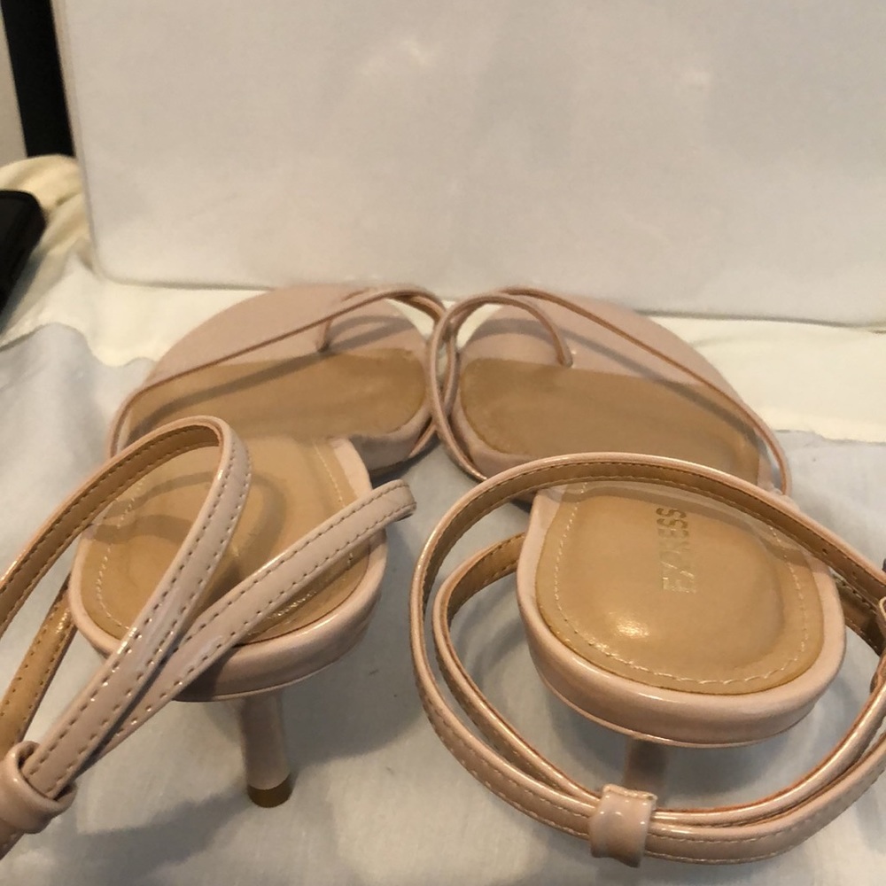 Express Sandals - Picture 3 of 3